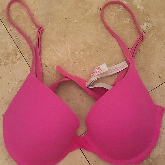 PINK by Victoria's Secret Bra - Picture 3 of 4